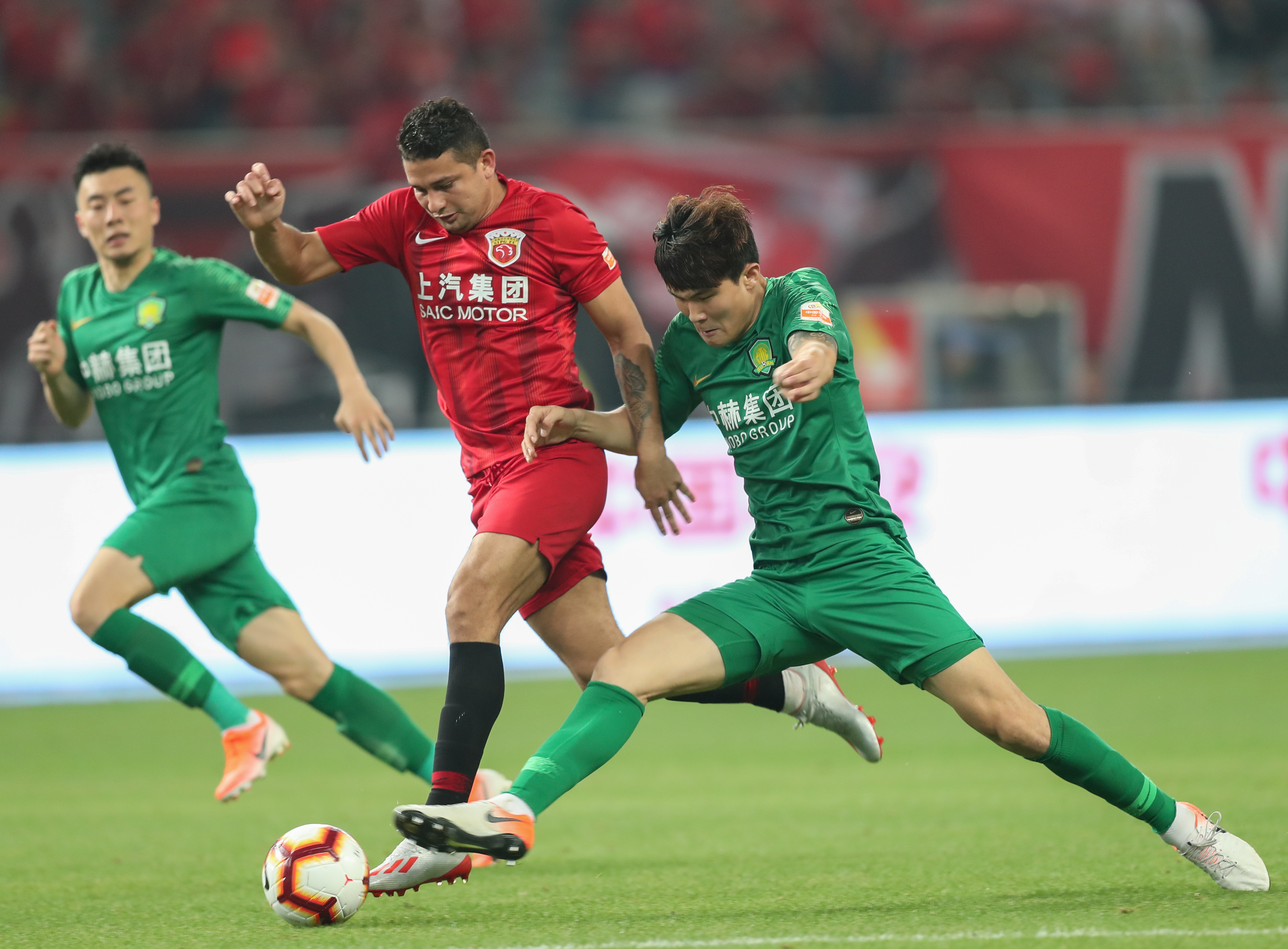 巴尔泰萨吉：在米兰德比中首发是我的梦想；我的偶像是特奥（巴尔泰萨吉：米兰德比首发是我的梦想，特奥是我的偶像）