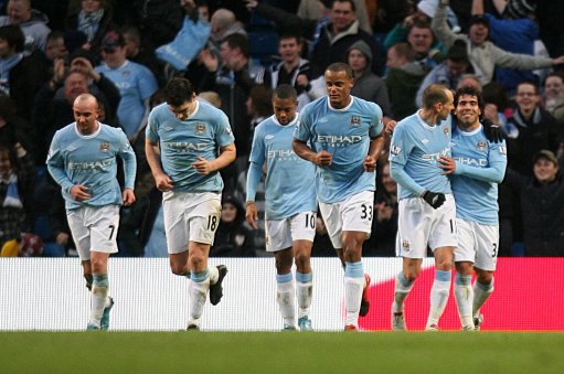 卖奖杯、卖主力、等收购，破产后的球队何去何从（破产之后：卖奖杯、清主力、待收购的球队路在何方）