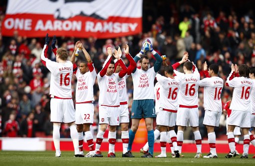 德凯特拉雷：切尔西实力很强，我们必须发挥最佳水平才能取胜（德凯特拉雷：切尔西实力雄厚，唯有拿出最佳状态方能取胜）